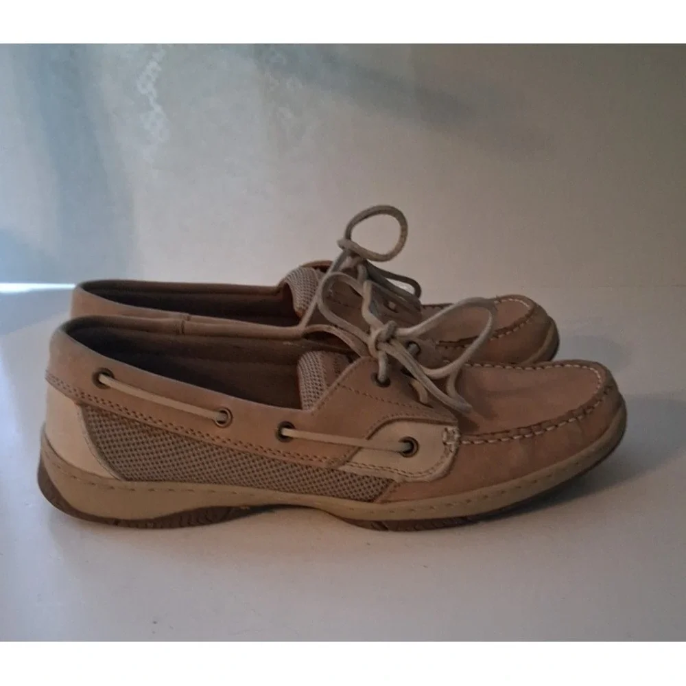 Highland Creek Chesapeake Men's Boat Shoes Loafers Size 10M Tan Leather NICE!